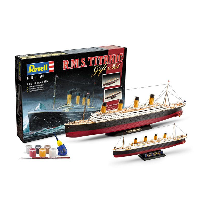 REVELL GIFT SET RMS TITANIC TWIN SET, 1:700 Scale Model Kit