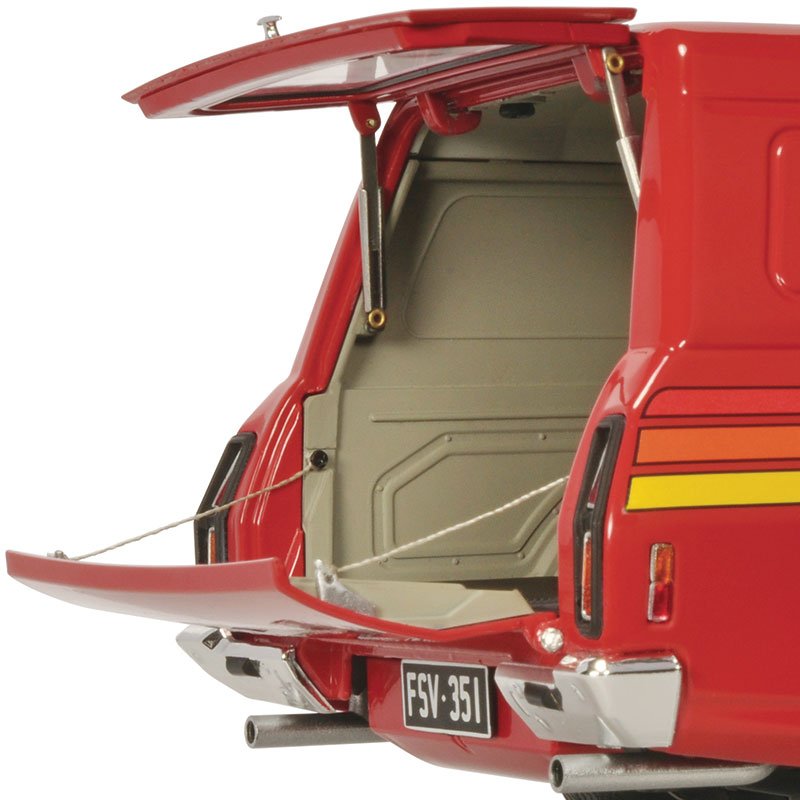 Classic Carlectables Ford XC Sundowner Red Flame, 1:18 Scale Diecast Model Car