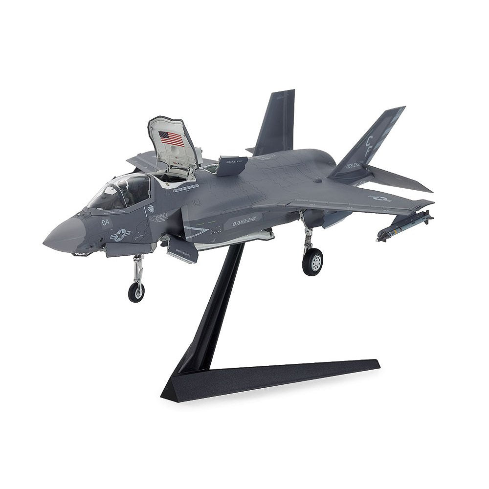 TAMIYA Lockheed Martin F-35 B Lightning 1:72 Scale Model Kit