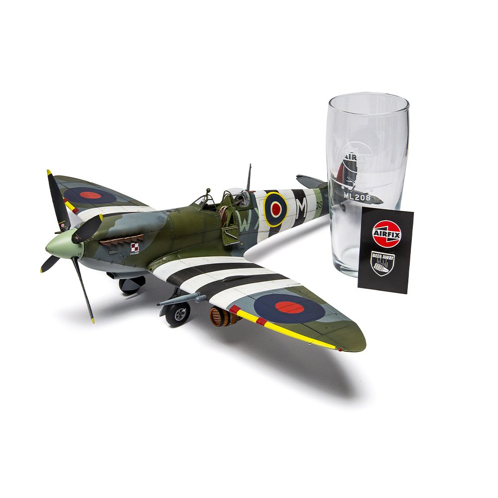AIRFIX SUPERMARINE SPITFIRE MK.IXC - FLYING DRAY, 1:24 Scale Model Kit