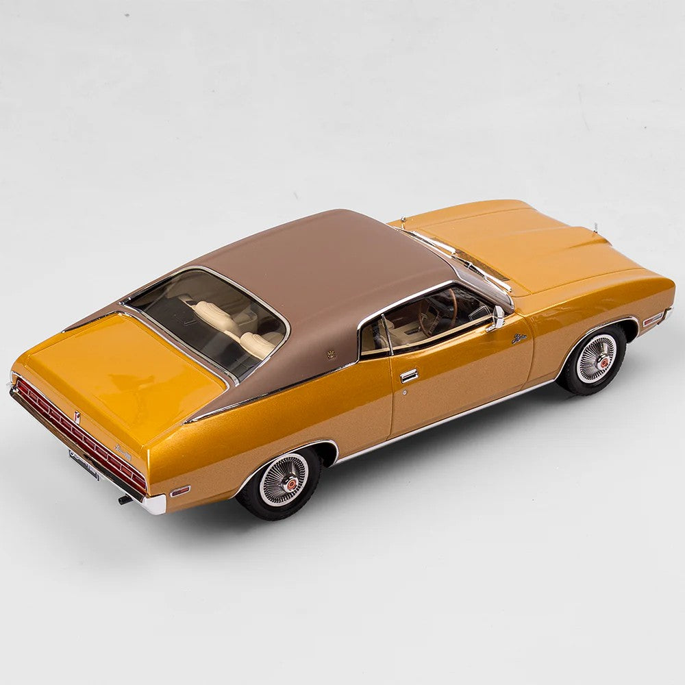 Authentic Collectables, Ford P4 Landau - Tropic Gold, 1:18 Scale Diecast Car