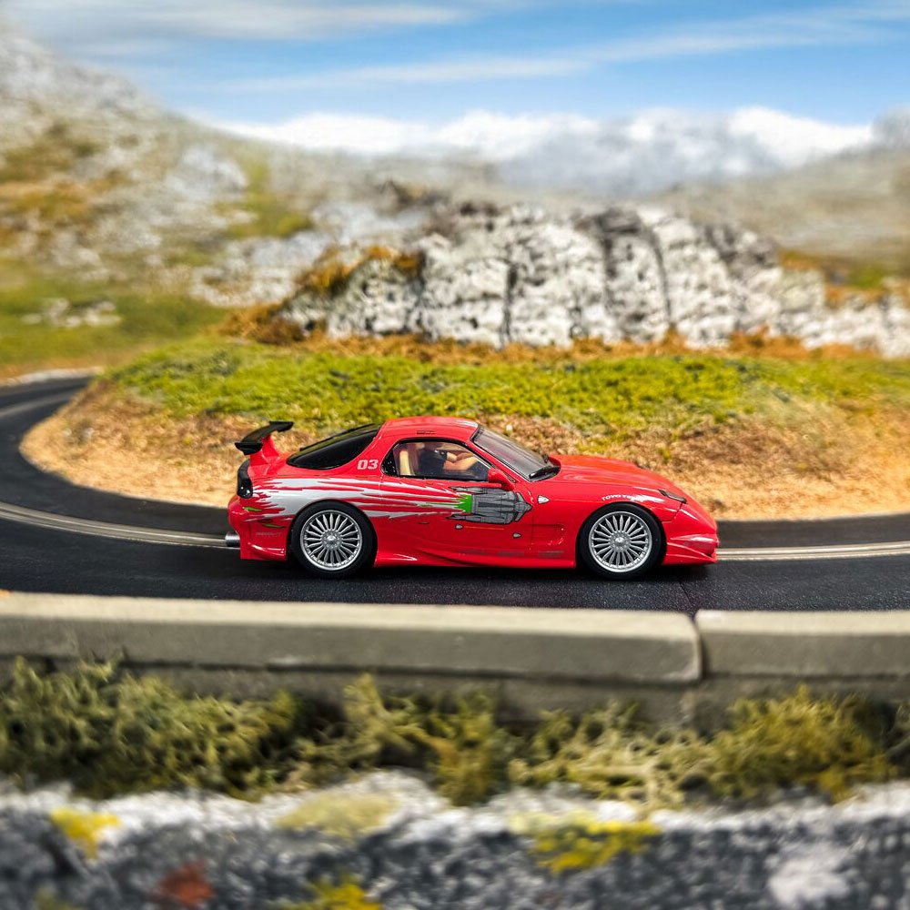 SCALEXTRIC THE FAST AND THE FURIOUS - MAZDA RX7 - DOM TURETTO Slot Car