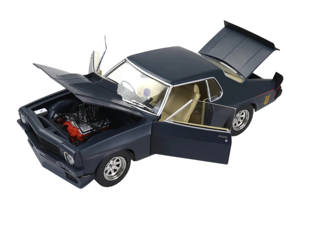 Mad Max Holden Monaro HQ 350 MFP Pursuit Nightrider, 1:24 Scale Diecast