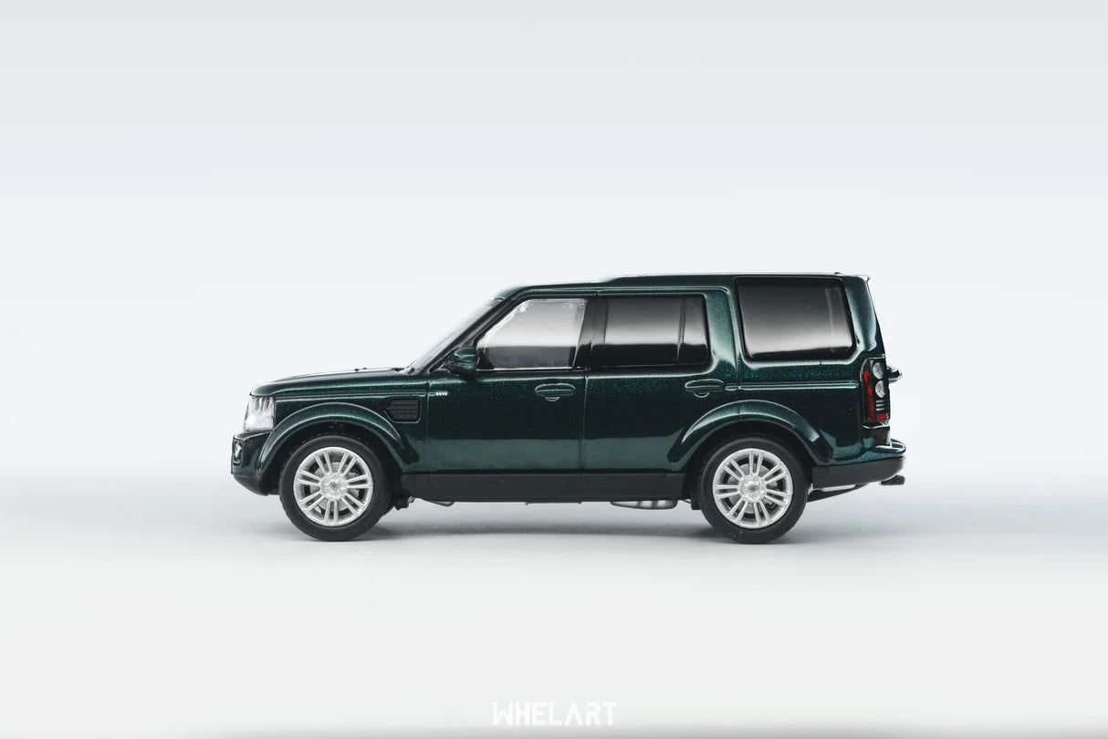 LAND ROVER DISCOVERY 4 Green, 1:64 Scale Diecast Car