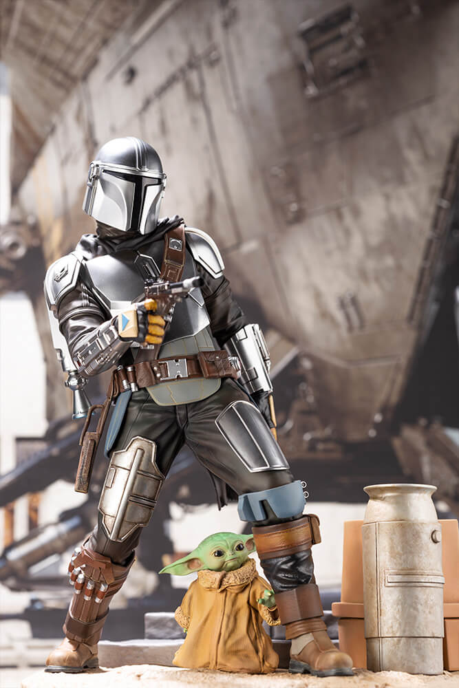 STAR WARS Mandalorian & The Child ArtFX Statue
