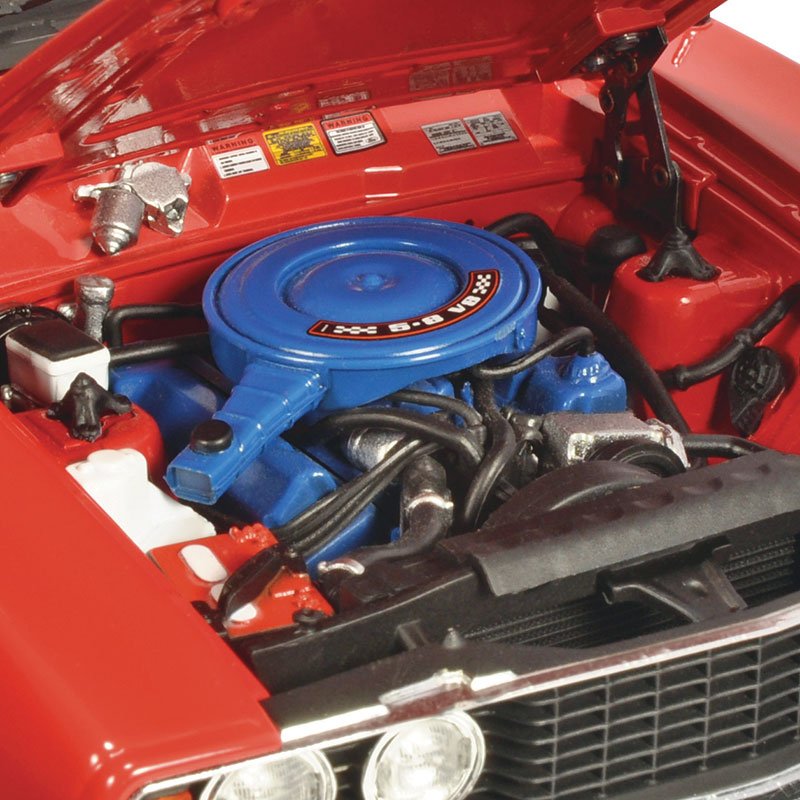 Classic Carlectables Ford XC Sundowner Red Flame, 1:18 Scale Diecast Model Car