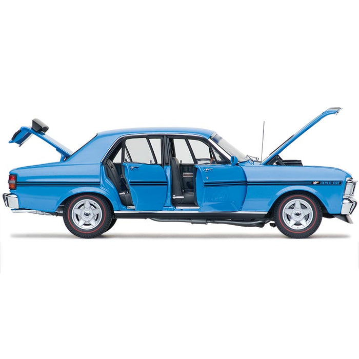 Classic Carlectables Ford XY Falcon PhaseIII GT-HO - True Blue, 1:18 Scale Diecast Model Car