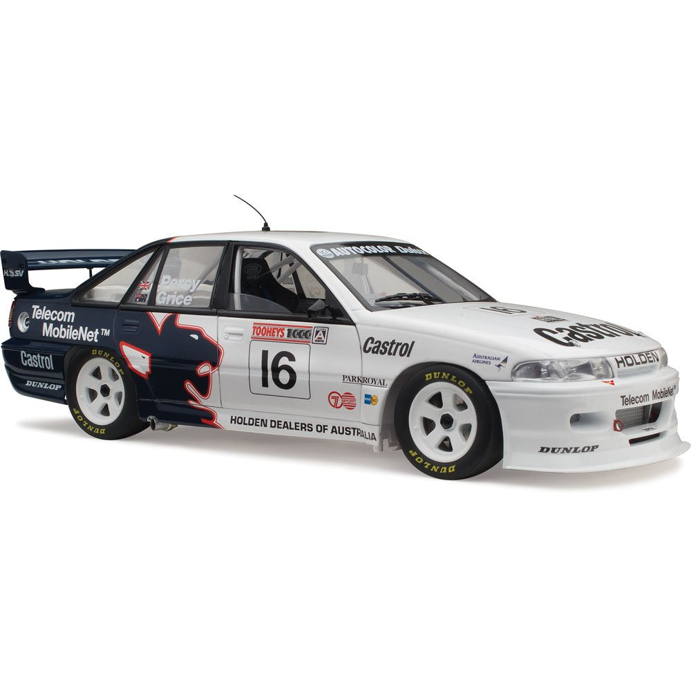 Classic Carlectables Holden VP Commodore 1992 Bathurst, 1:18 Scale Diecast Model Car
