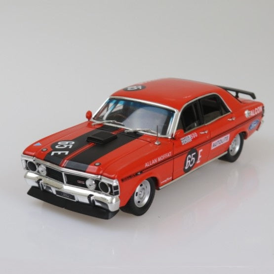 Ford XY GTHO #65E Moffat Bathurst Winner, 1:24 Scale Diecast Car
