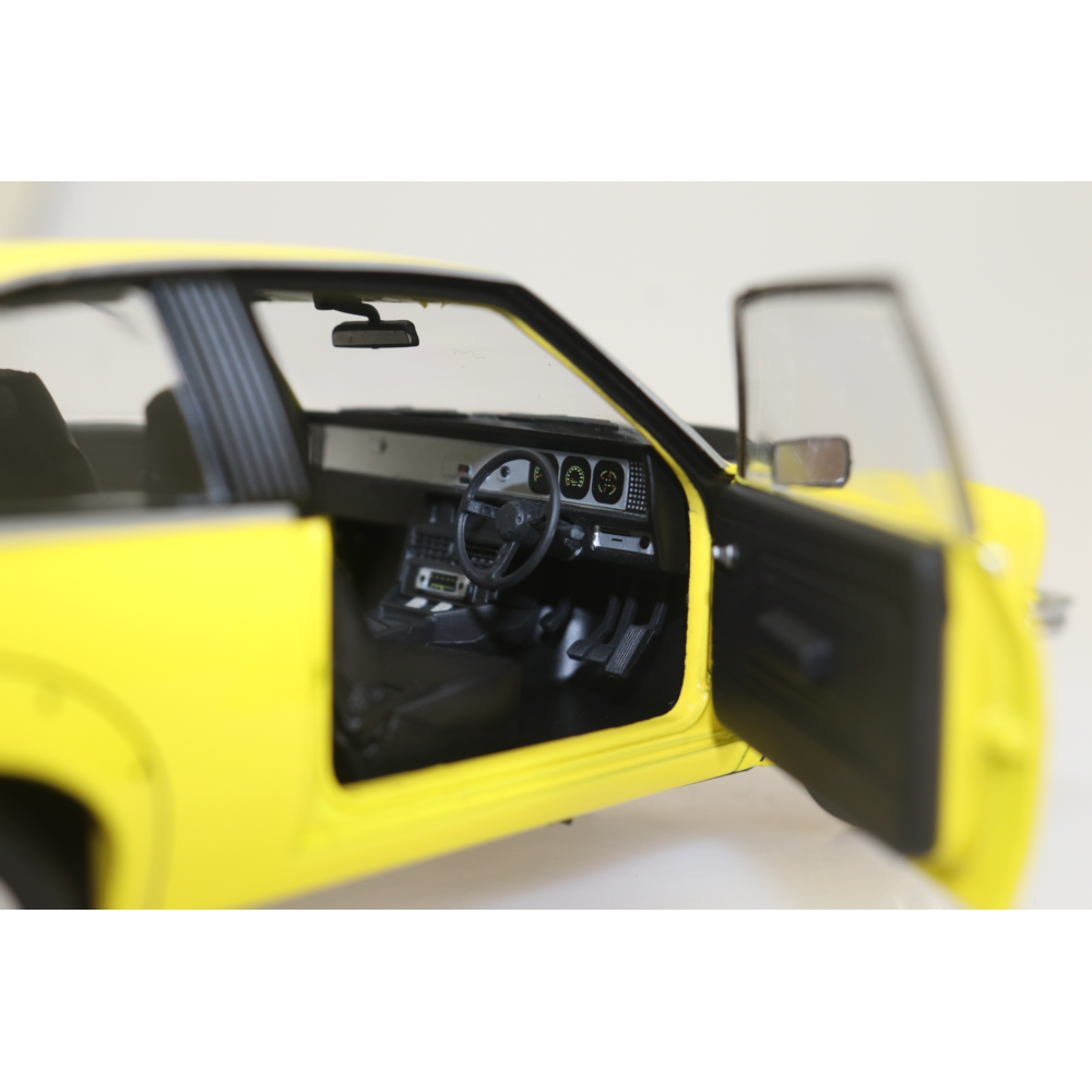 Yellow Holden A9X Torana 308, 1:24 Scale Diecast Car