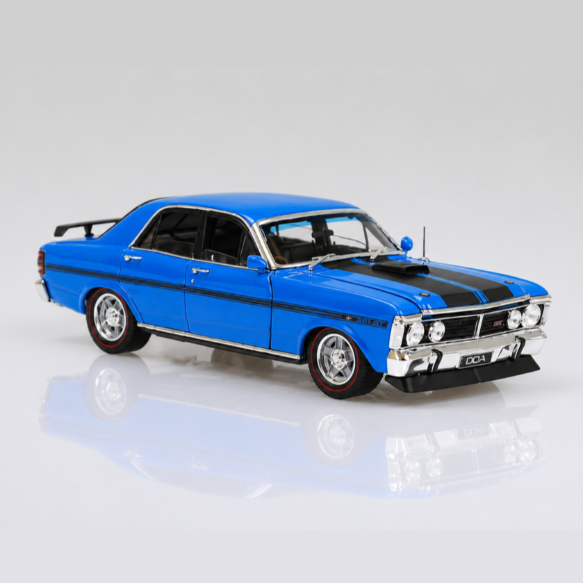 Blue Ford XY GTHO, 1:24 Scale Diecast Car