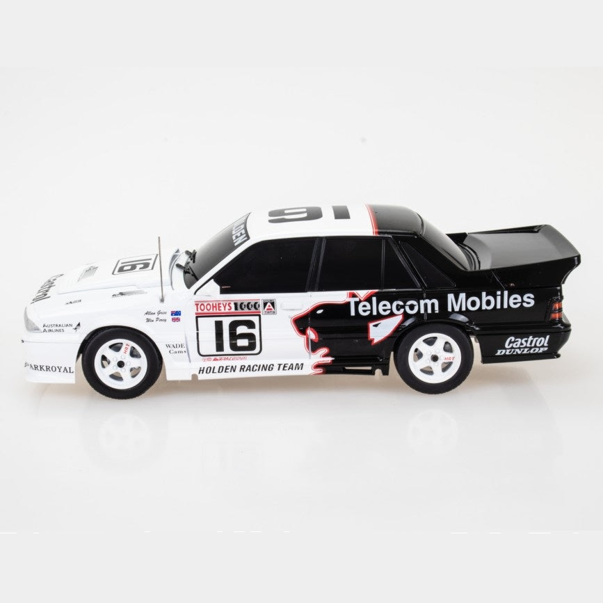 Holden VL Walkinshaw #16 Racing, SPECTRA RIDES, 1:24 Scale Plastic Model