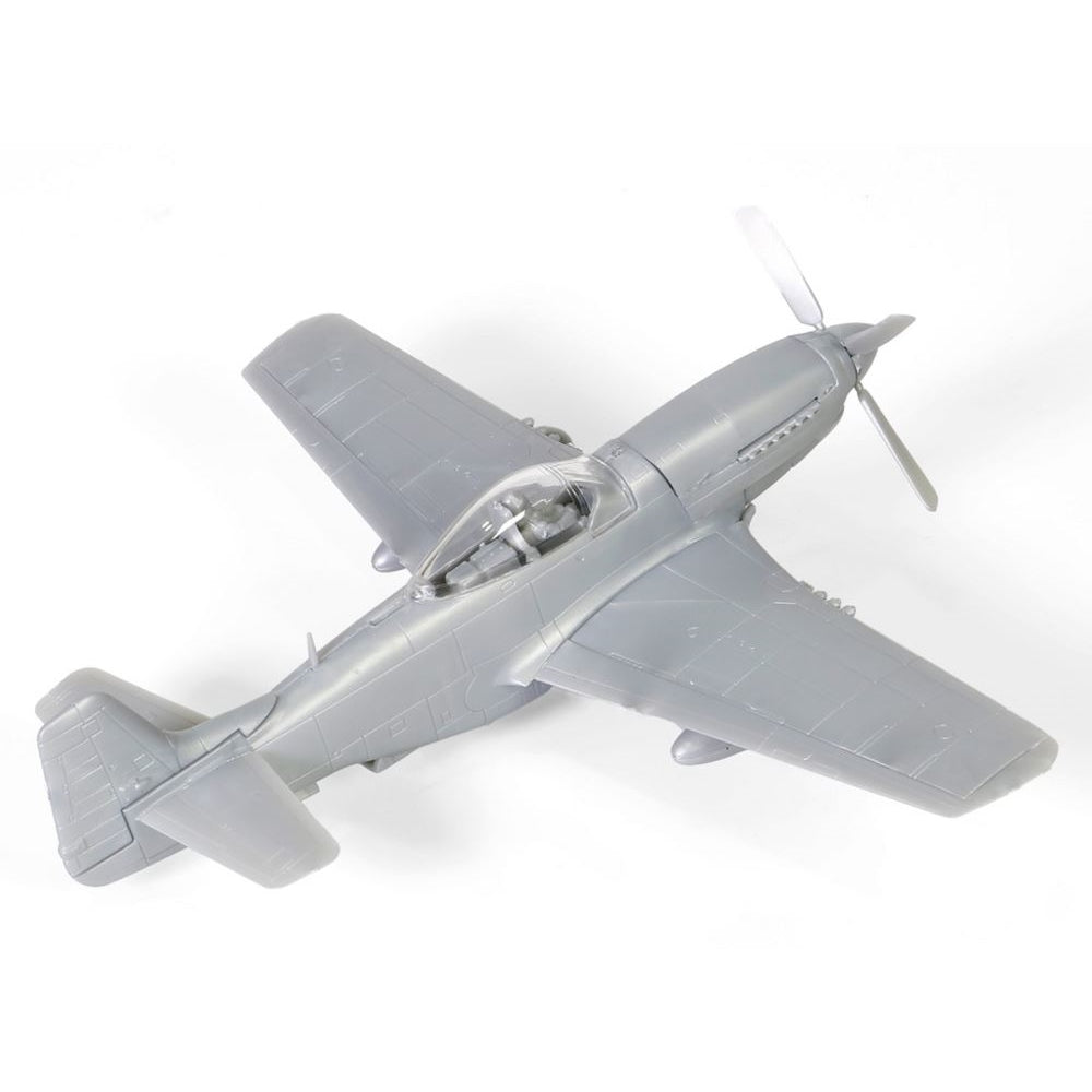 Waltersons, Forces of Valor, U.S. P-51D Mustang Aircraft, 1:72 Scale Model Kit