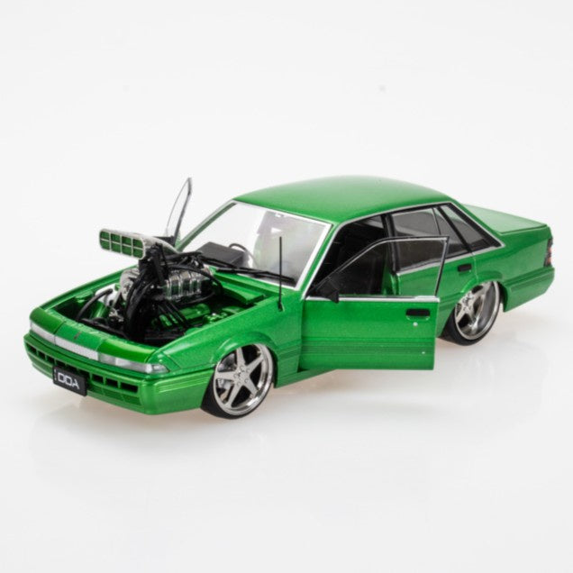 Osiris Green Supercharged Holden VL Calais, 1:24 Scale Diecast Car
