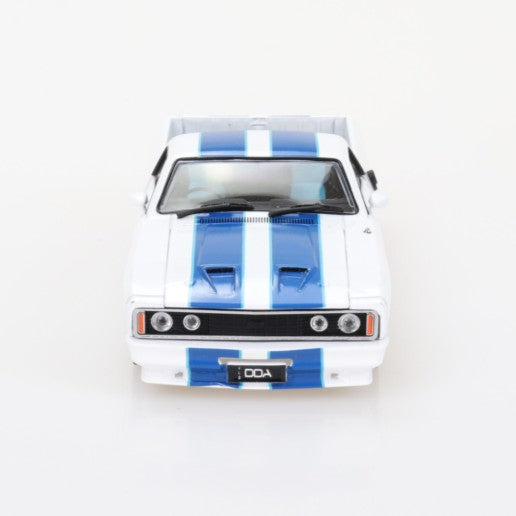 White w/Blue Ford XC Cobra Ute, 1:32 Scale Diecast Car