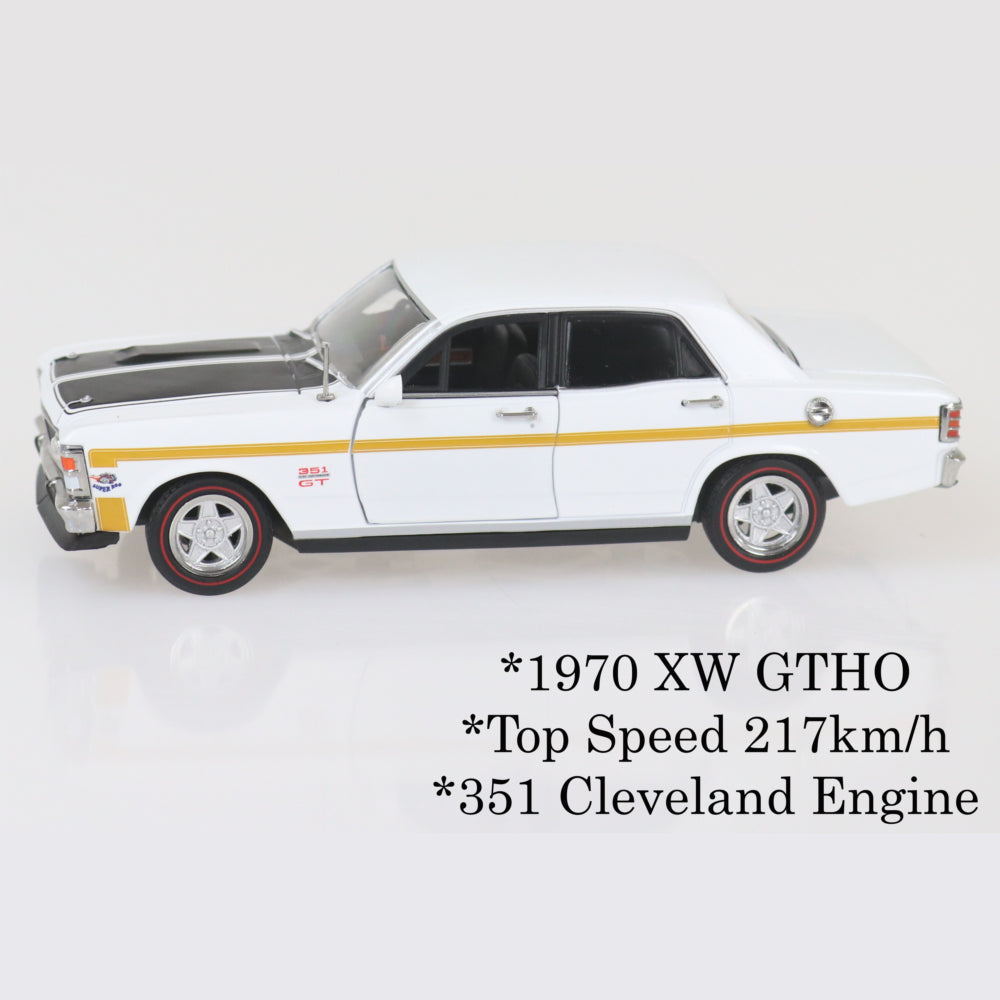 White XW Ford GTHO Phase II, 1:32 Scale Diecast Car