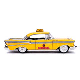 Deadpool (Comics) - 1957 Chevy Bel Air Taxi Hollywood Ride 1:24 Scale Diecast Vehicle with Deadpool