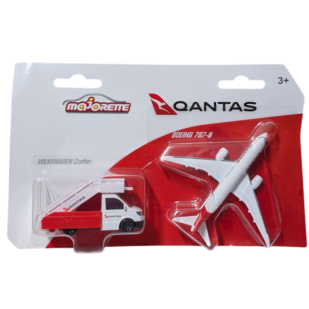 Majorette - QANTAS Boeing 787-9 & Volkswagen, Diecast Plane & Vehicle