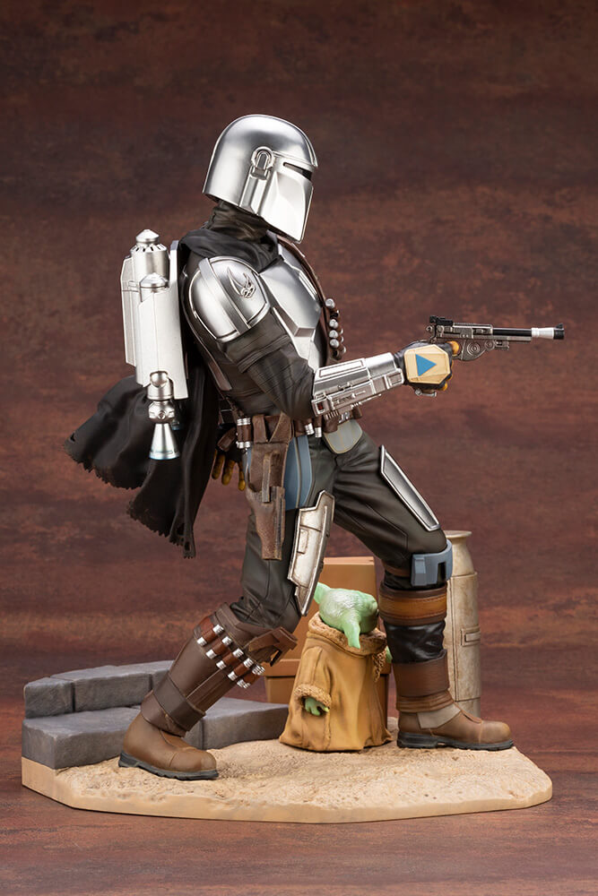STAR WARS Mandalorian & The Child ArtFX Statue
