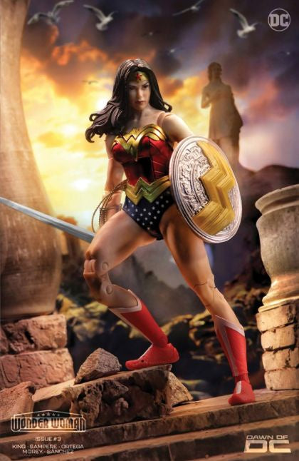 Wonder Woman, Vol. 6, #3 McFarlane Toys Action Figure Variant Comic